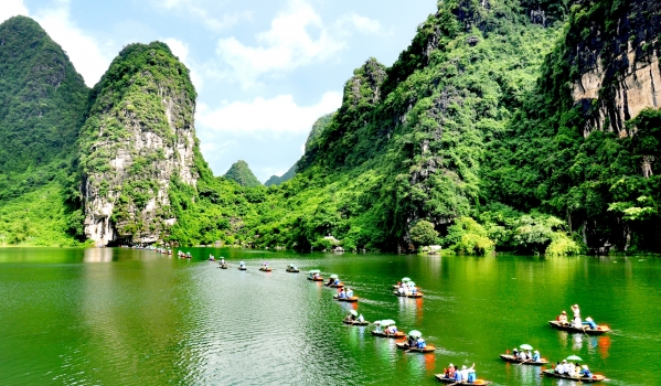 Luxury Bai Dinh Pagoda - Trang An - Mua Cave 1 Day Tour