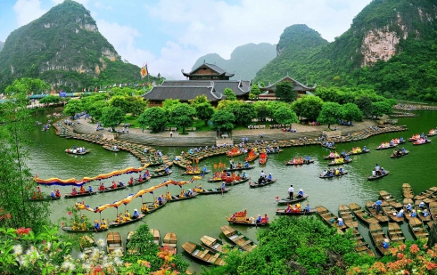 Hoa Lu - Trang An - Unique 1 Day Tour