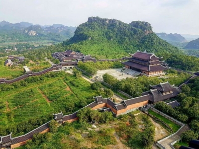 Bai Dinh - A Biggest Pagoda In Vietnam